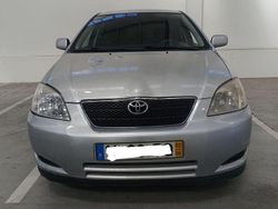 Usado 2002 Toyota Corolla Sedan | € 5.000