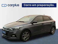 Cinzento Usado 2019 Hyundai i20 | € 13.500 (Preço justo)