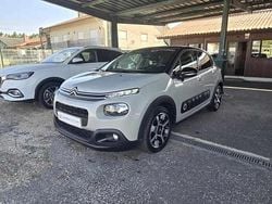 Cinzento Usado 2019 Citroën C3 PureTech Citadino | € 11.990 (Preço justo)