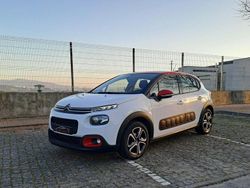 Branco Usado 2018 Citroën C3 PureTech Citadino | € 11.500 (Preço justo)