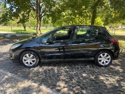 Preto Usado 2008 Peugeot 308 Citadino | € 5.500 (Preço justo)