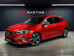 Vermelho Usado 2016 Renault Mégane III | € 11.990 (Preço elevado)