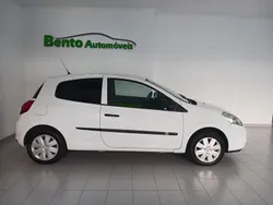 Branco Usado 2010 Renault Clio II Citadino | € 5.999 (Preço justo)