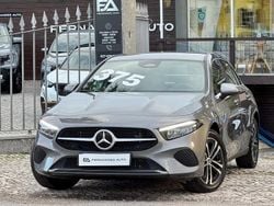 Cinza Usado 2025 Mercedes A250 Sedan | € 38.890
