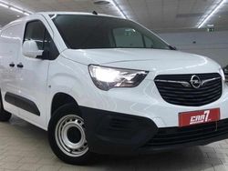 Branco Usado 2019 Opel Combo Monovolume | € 18.750