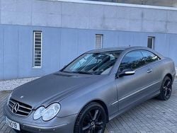 Usado 2009 Mercedes CLK220 Avantgarde | € 9.990 (Preço elevado)