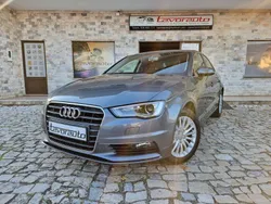 Cinzento Usado 2016 Audi A3 Attraction Sedan | € 18.900 (Preço elevado)