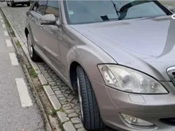 Cinzento Usado 2008 Mercedes S320 Sedan | € 11.500