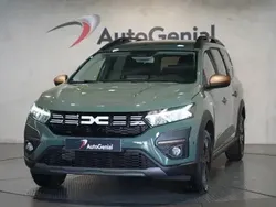 Verde escuro Novo 2025 Dacia Jogger Extreme Monovolume | € 25.990 (Caro)