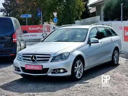 Cinza prata Usado 2012 Mercedes C200 Avantgarde Carrinha | € 12.900 (Bom preço)