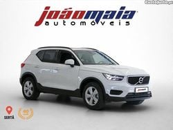 Branco Usado 2024 Volvo XC40 Core SUV | € 36.500 (Preço justo)