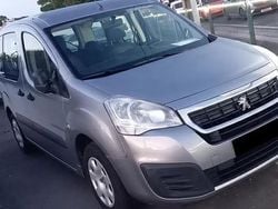 Cinza antracite Usado 2018 Peugeot Partner Outdoor Van | € 15.990