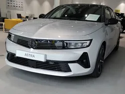 Cinzento Novo 2025 Opel Astra Sport Carrinha | € 29.900