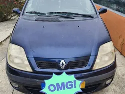 Usado 2000 Renault Scénic Monovolume | € 1.700