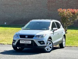 Cinzento Usado 2018 Seat Arona Style SUV | € 15.700 (Preço justo)