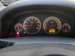 Cinzento Usado 2006 Opel Vectra Sedan | € 5.500