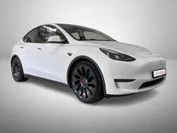 Branco Usado 2023 Tesla Model Y Performance SUV | € 43.990
