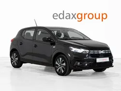 Preto Usado 2024 Dacia Sandero Citadino | € 16.490 (Bom preço)