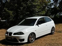 Branco Usado 2004 Seat Ibiza FR Citadino | € 7.900 (Preço justo)