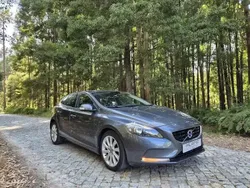 Cinza escuro Usado 2014 Volvo V40 Momentum Carrinha | € 11.500 (Bom preço)