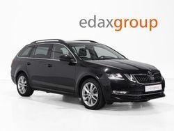 Preto Usado 2018 Skoda Octavia Style Carrinha | € 14.490 (Preço justo)