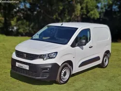 Branco Usado 2019 Peugeot Partner Monovolume | € 11.500 (Bom preço)