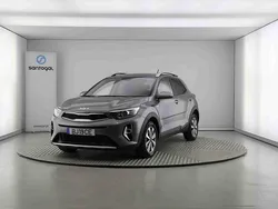 Cinza Usado 2024 Kia Stonic SUV | € 17.990 (Preço justo)