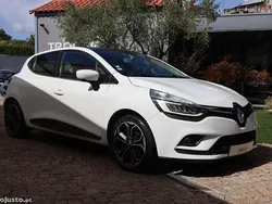 Branco Usado 2017 Renault Clio IV Luxe Citadino | € 13.850 (Preço justo)