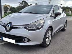 Cinzento Usado 2015 Renault Clio IV Citadino | € 8.500 (Preço justo)
