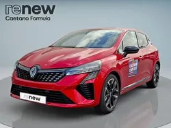 Vermelho flamme metalizado especial Usado 2024 Renault Clio V Techno | € 22.000 (Caro)