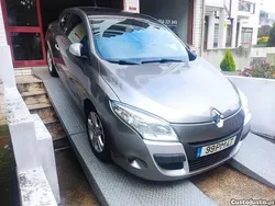 Cinza Usado 2010 Renault Mégane Coupé Coupé | € 4.950