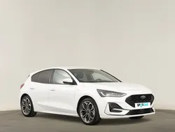Branco Usado 2023 Ford Focus ST-Line X | € 23.990 (Preço elevado)