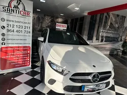 Branco Usado 2018 Mercedes A180 AMG line | € 19.990 (Preço justo)