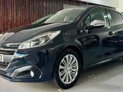 Preto Usado 2017 Peugeot 208 Style Citadino | € 8.900 (Preço justo)