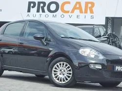 Preto Usado 2015 Fiat Punto Citadino | € 6.750 (Preço justo)