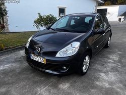Preto Usado 2008 Renault Clio II | € 3.999 (Preço justo)
