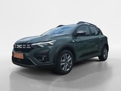 Verde Usado 2023 Dacia Sandero Expression Citadino | € 16.356 (Preço justo)