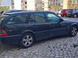 Usado 2002 Mercedes C220 Sedan | € 1.800