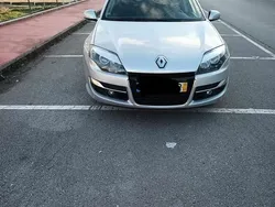 Cinzento Usado 2013 Renault Laguna III Carrinha | € 9.000 (Preço justo)