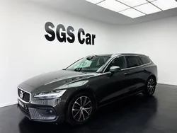 Cinza Usado 2021 Volvo V60 Momentum Carrinha | € 31.500 (Preço justo)
