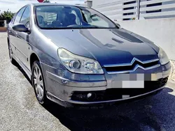 Usado 2004 Citroën C5 Exclusive Sedan | € 2.800