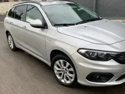 Cinza prata Usado 2019 Fiat Tipo Easy Carrinha | € 15.900 (Caro)