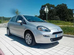 Cinzento Usado 2015 Fiat Punto Lounge Citadino | € 8.900 (Preço elevado)
