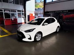 Branco Usado 2023 Toyota Yaris Comfort | € 18.490 (Preço justo)