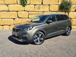 Verde Usado 2018 Peugeot 5008 Allure Monovolume | € 23.000 (Preço justo)