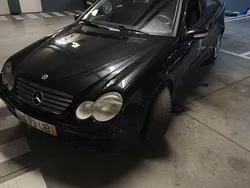 Usado 2001 Mercedes C180 | € 4.500