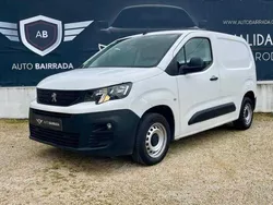 Branco Usado 2019 Peugeot Partner Premium Monovolume | € 12.750 (Preço justo)