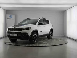 Branco Usado 2023 Jeep Compass Trailhawk SUV | € 39.990