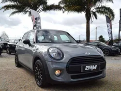 Cinzento (metalizado) Usado 2016 Mini ONE Citadino | € 14.900 (Bom preço)