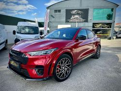 Vermelho Usado 2022 Ford Mustang Mach-E GT SUV | € 41.990
